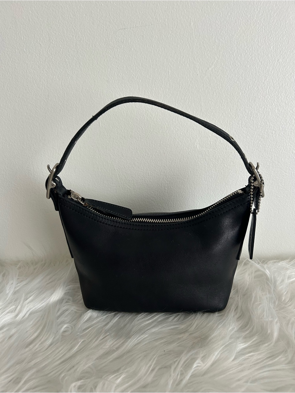 Vintage Coach black Legacy West Demi 9844 Glove Leather Y2K Mini Shoulder Bag - Picture 4 of 15